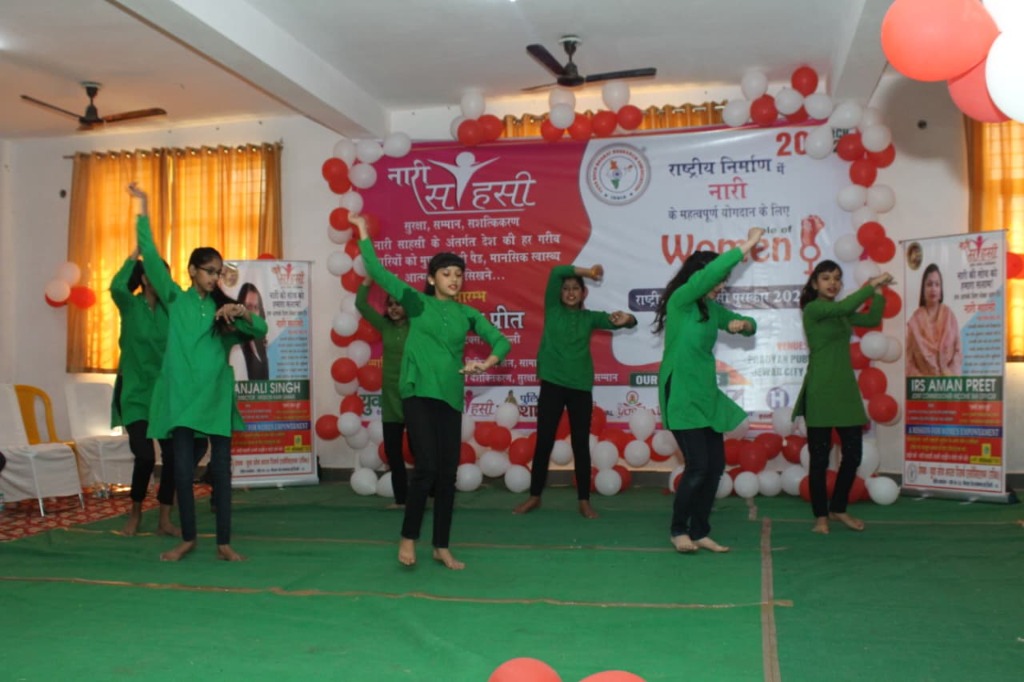 Nari Sahasi Conclave